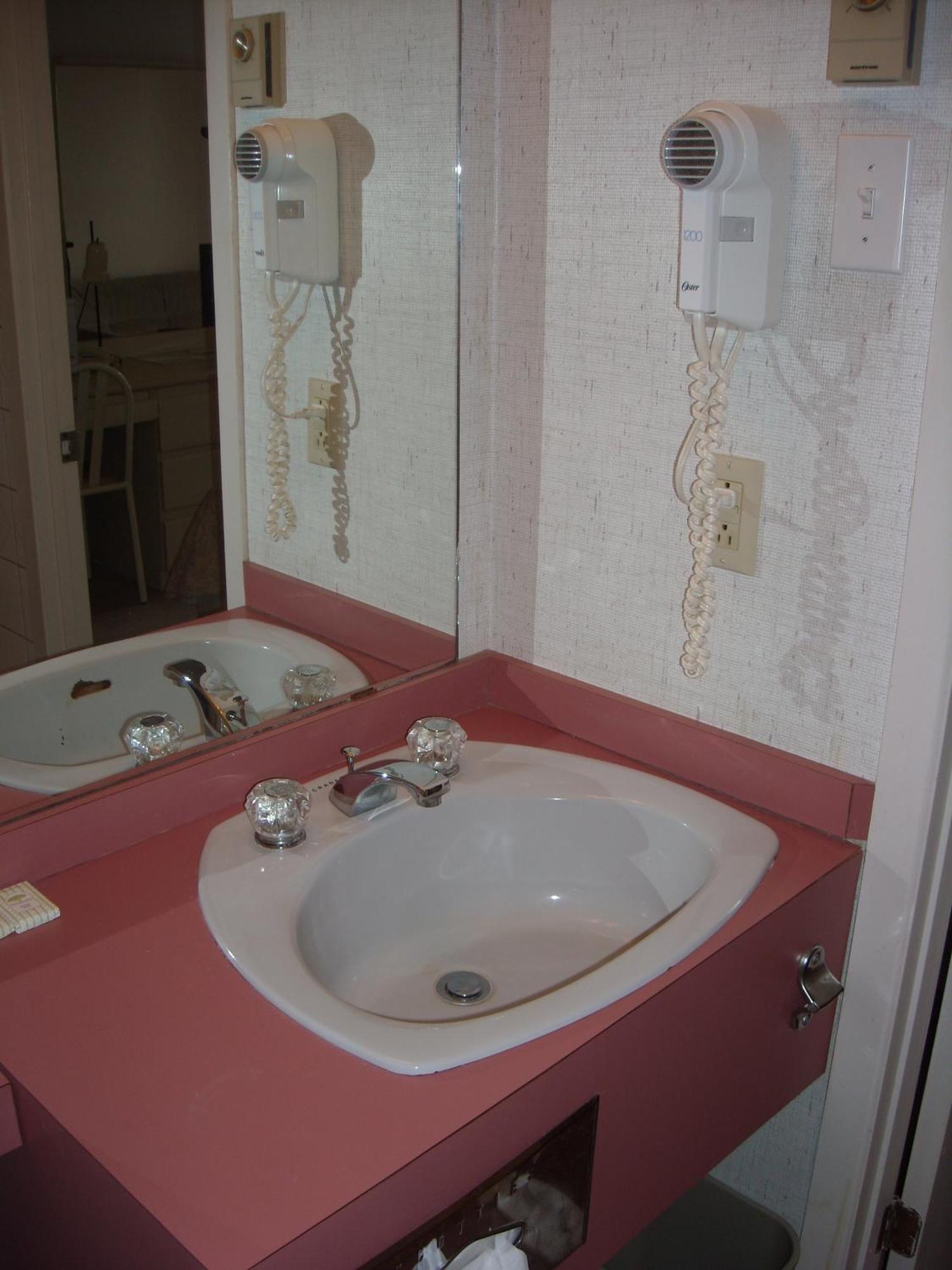 Hotel Oasis Lac St-Louis Salaberry-de-Valleyfield Εξωτερικό φωτογραφία