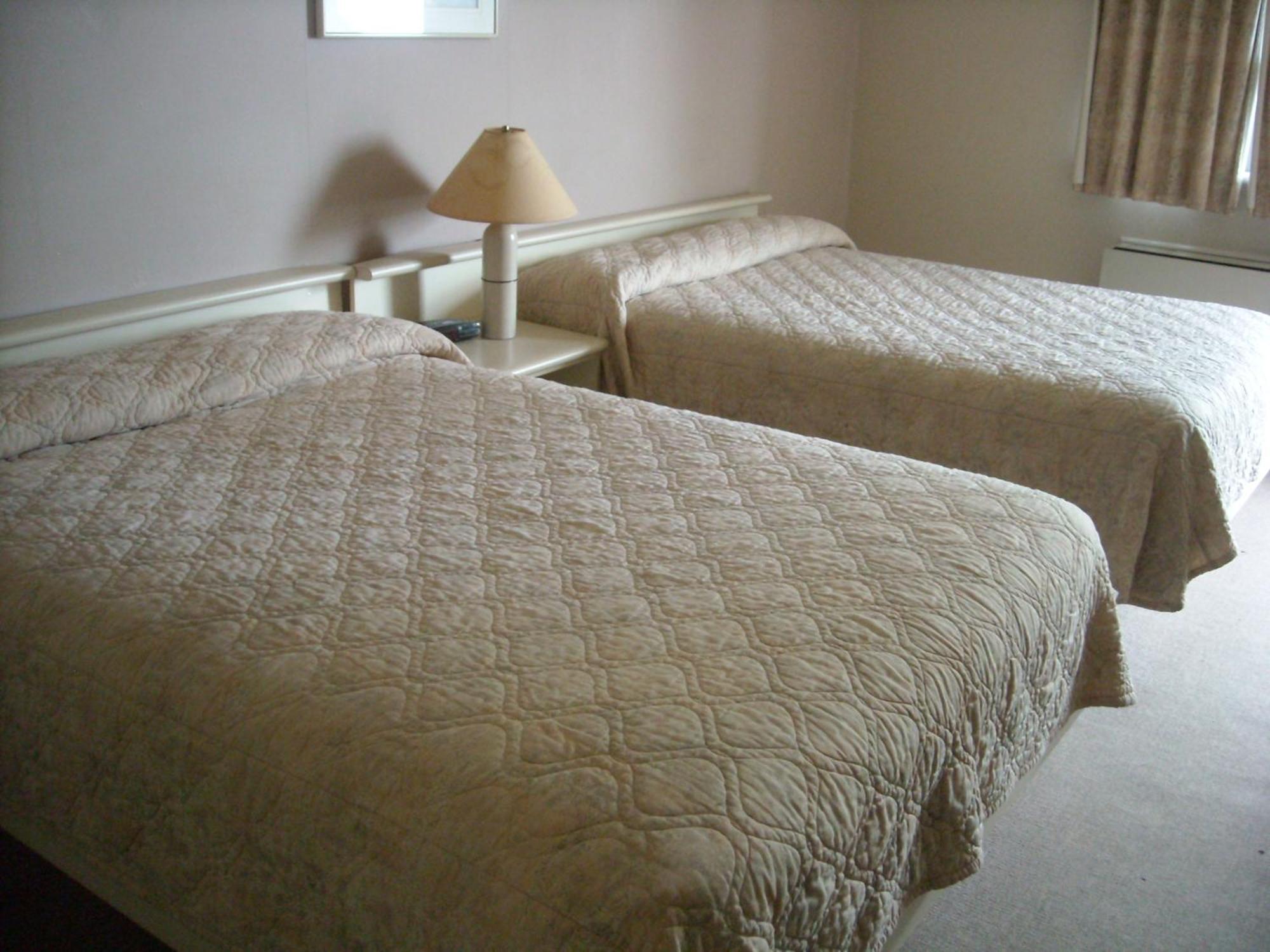 Hotel Oasis Lac St-Louis Salaberry-de-Valleyfield Εξωτερικό φωτογραφία