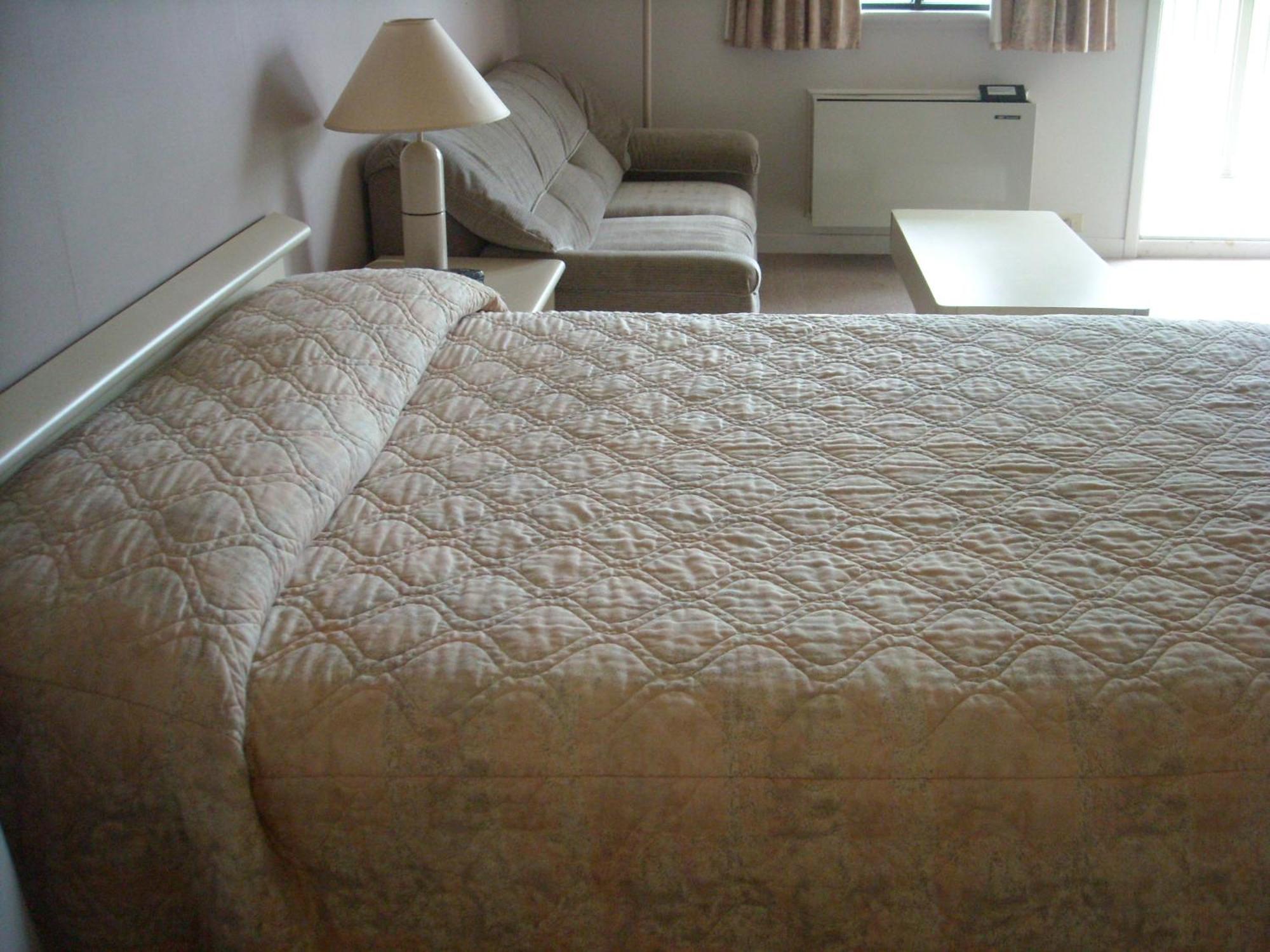 Hotel Oasis Lac St-Louis Salaberry-de-Valleyfield Εξωτερικό φωτογραφία