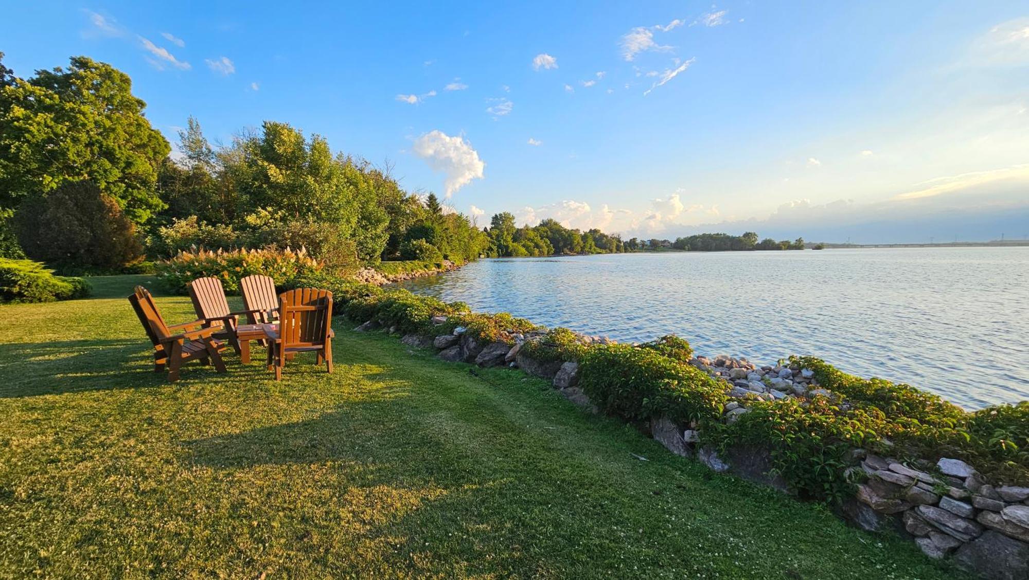 Hotel Oasis Lac St-Louis Salaberry-de-Valleyfield Εξωτερικό φωτογραφία