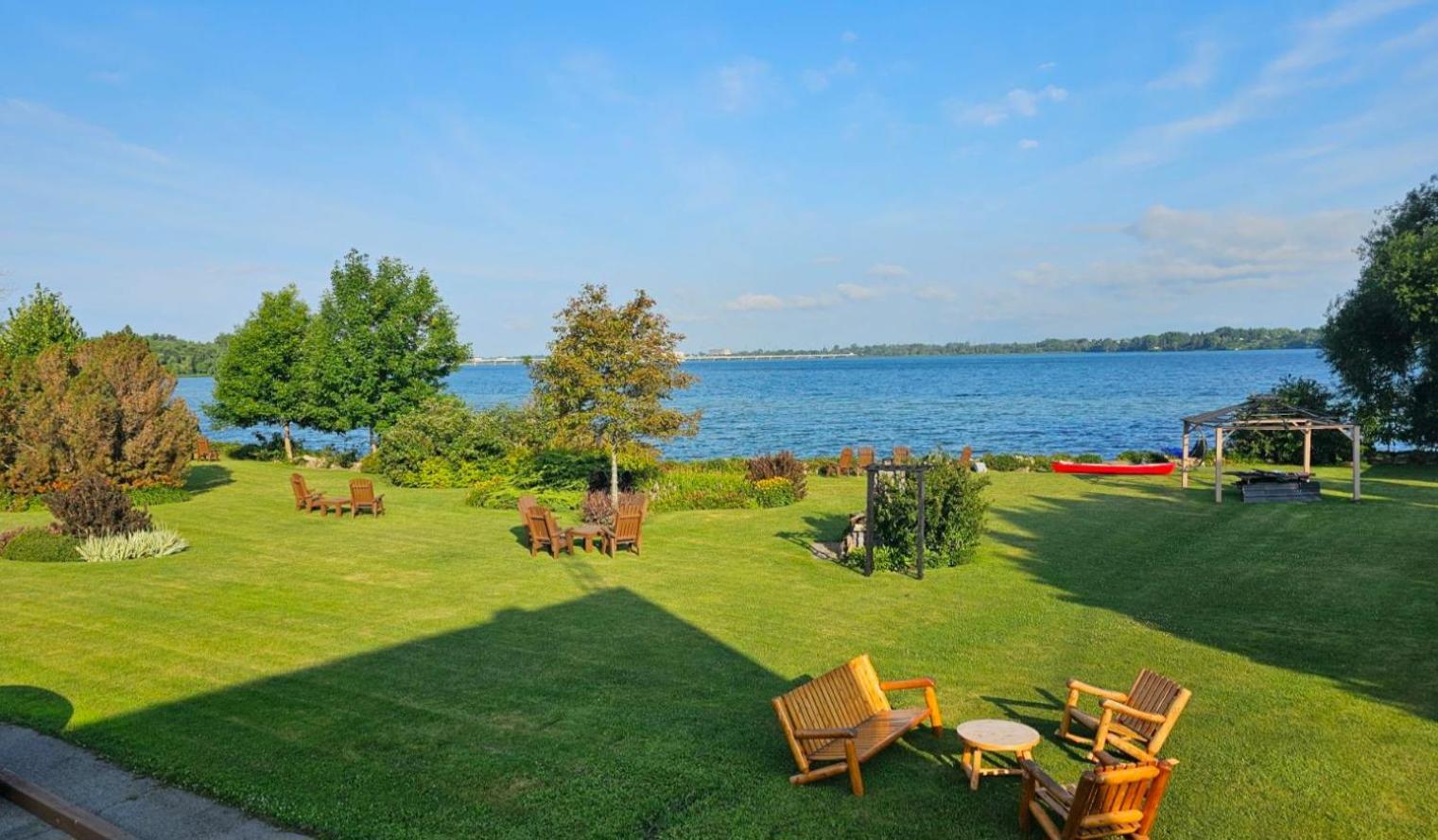 Hotel Oasis Lac St-Louis Salaberry-de-Valleyfield Εξωτερικό φωτογραφία
