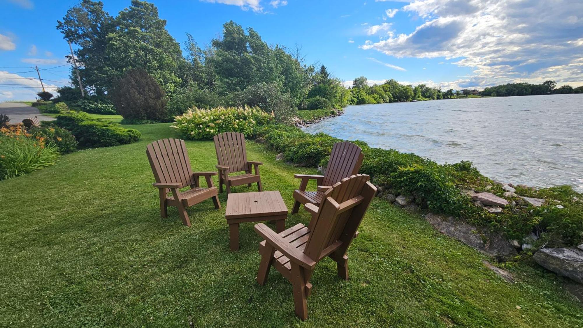Hotel Oasis Lac St-Louis Salaberry-de-Valleyfield Εξωτερικό φωτογραφία