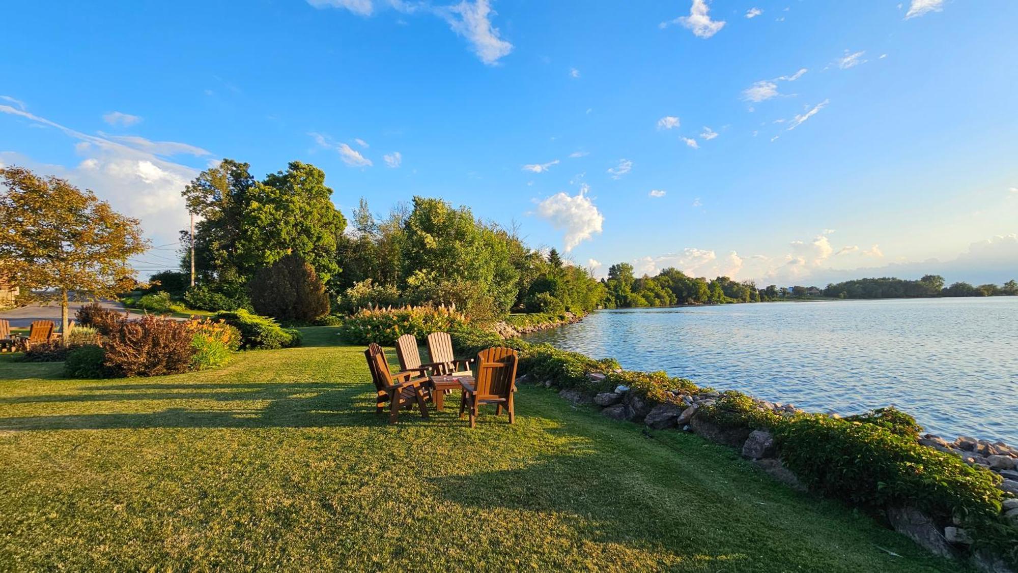 Hotel Oasis Lac St-Louis Salaberry-de-Valleyfield Εξωτερικό φωτογραφία